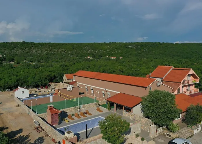 Matteo فيلة Ugljane